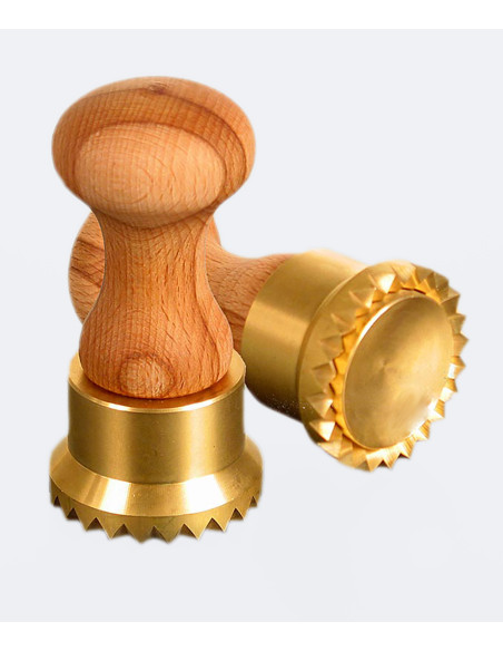Stampo ravioli in ottone tondo mm 50 con estrattore